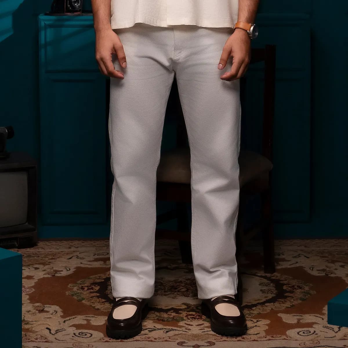 HUSO Classic Straight Jeans – White new