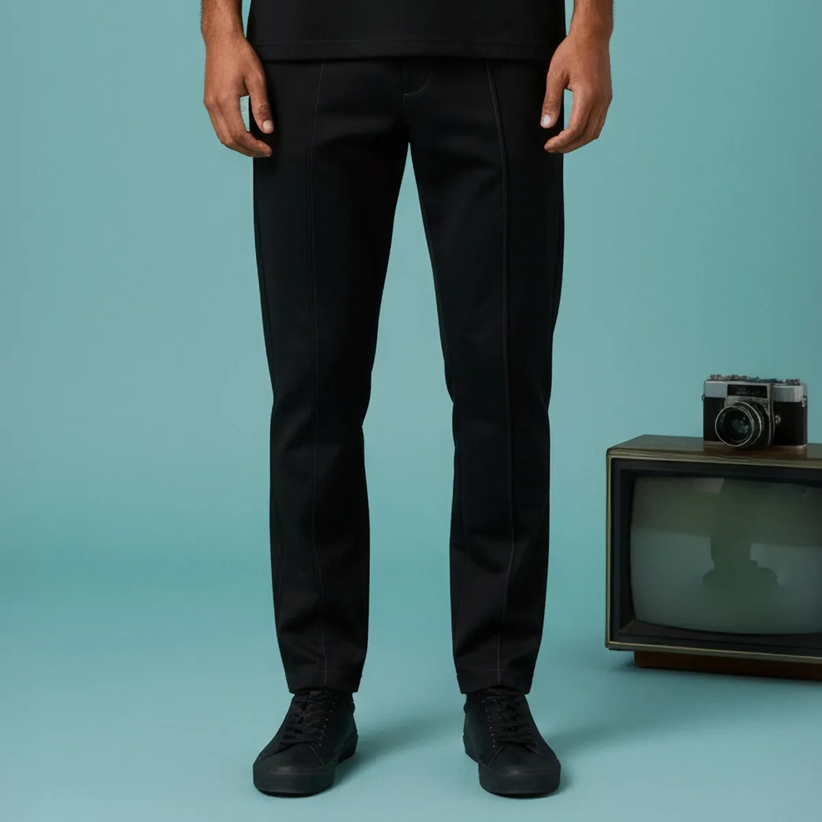 HUSO Straight Leg Trousers Black new